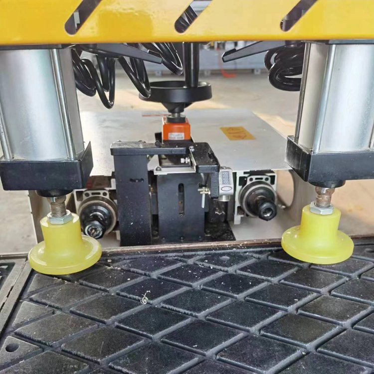 新舊 貝亞特 木工激光側(cè)孔機(jī) 柜體設(shè)備生產(chǎn)線 一體化打孔機(jī) - 愛(ài)企查